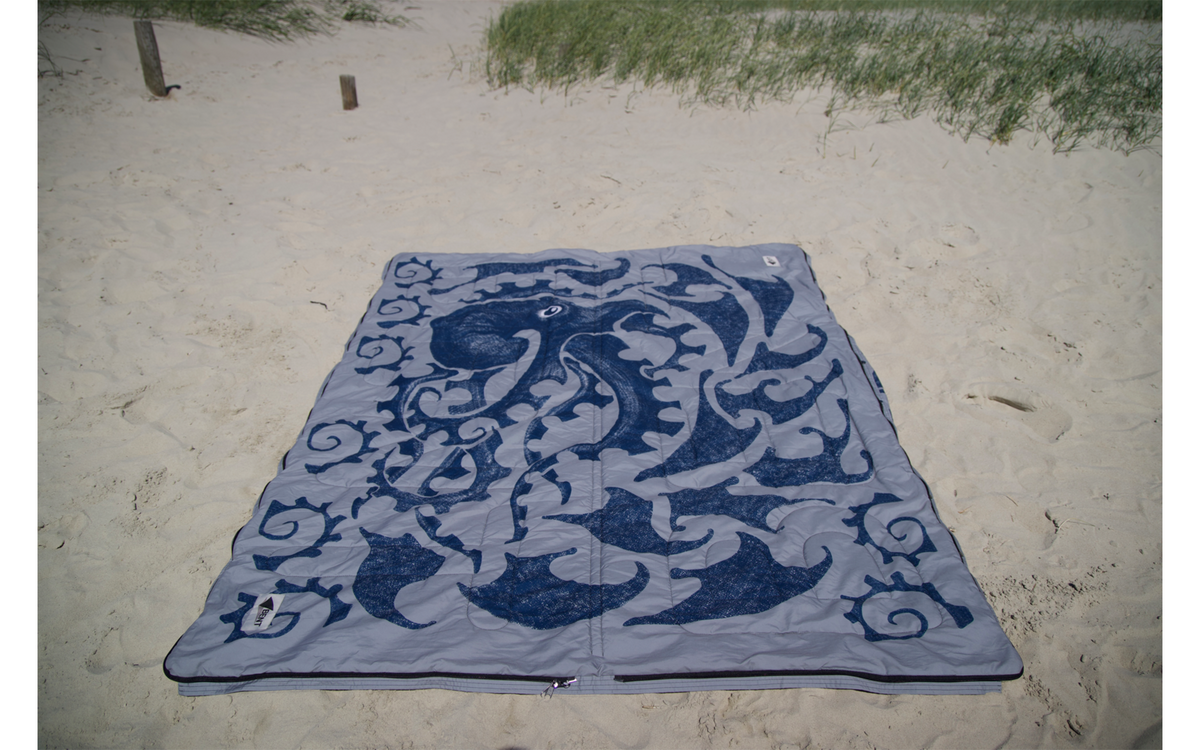 Sovepose Bentcho 4-i-1 teppe/poncho New Zealand 200 x 80 cm - Bent pakket i vendbar veske