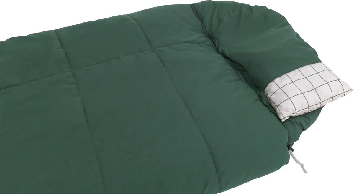 Montert Sovepose Camper Prime 235x90 cm på campingplass