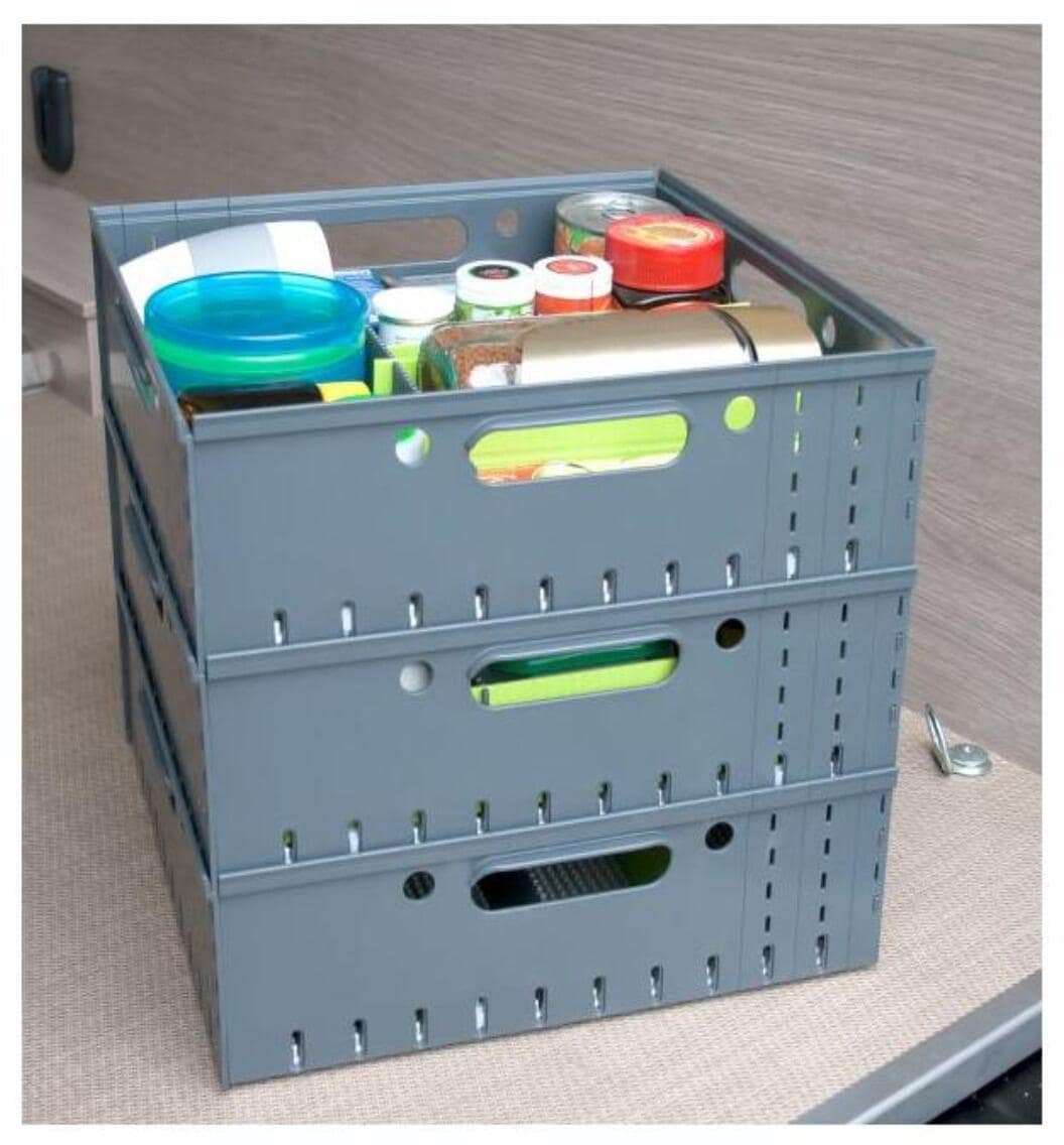 Stabletårn 3er sett oppbevaringsbokser 34x34x12 cm - Purvario montert i campingvogn