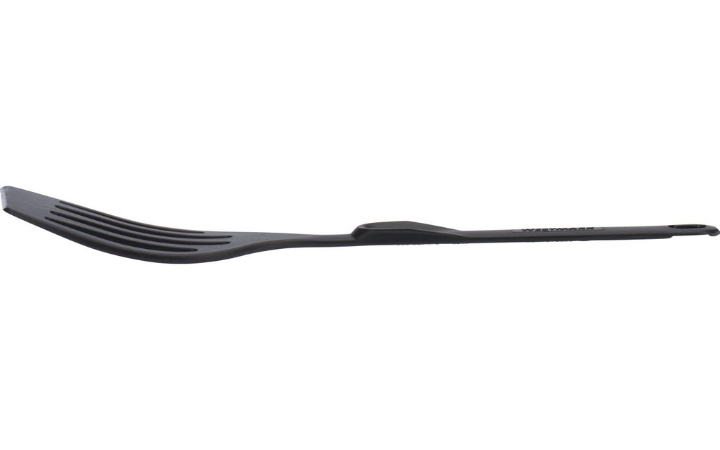 Nærbilde av håndtak på Stekespade Flonal med spalter 28 cm
