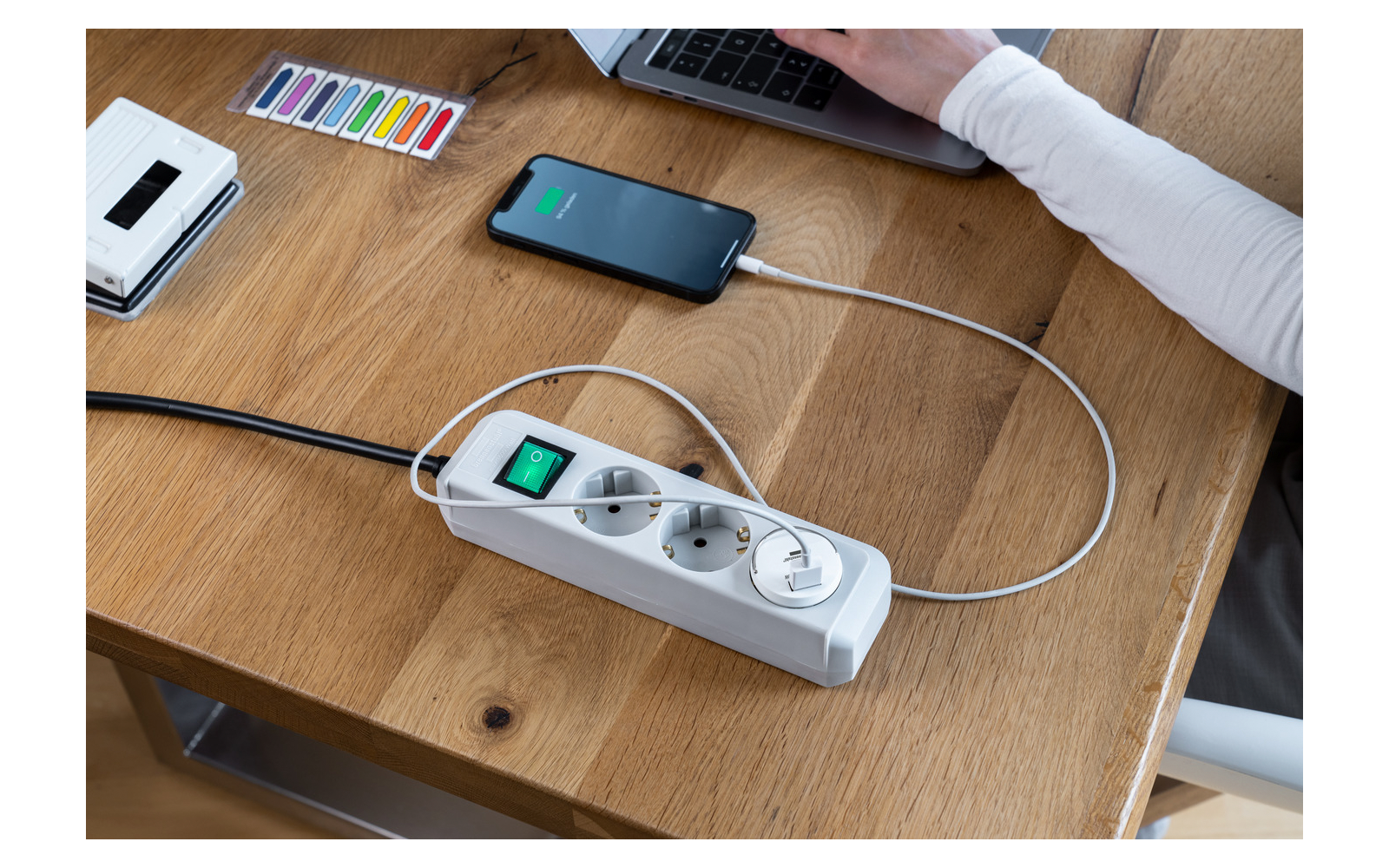 Montert Stikkontaktadapter 230 V til USB-A 5 V IP20 - Brennenstuhl i stikkontakt