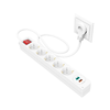 Detalj av USB-C og USB-A porter på Stikkontaktlist 5-veis med USB-C USB-A Quick Charge hvit - Hama