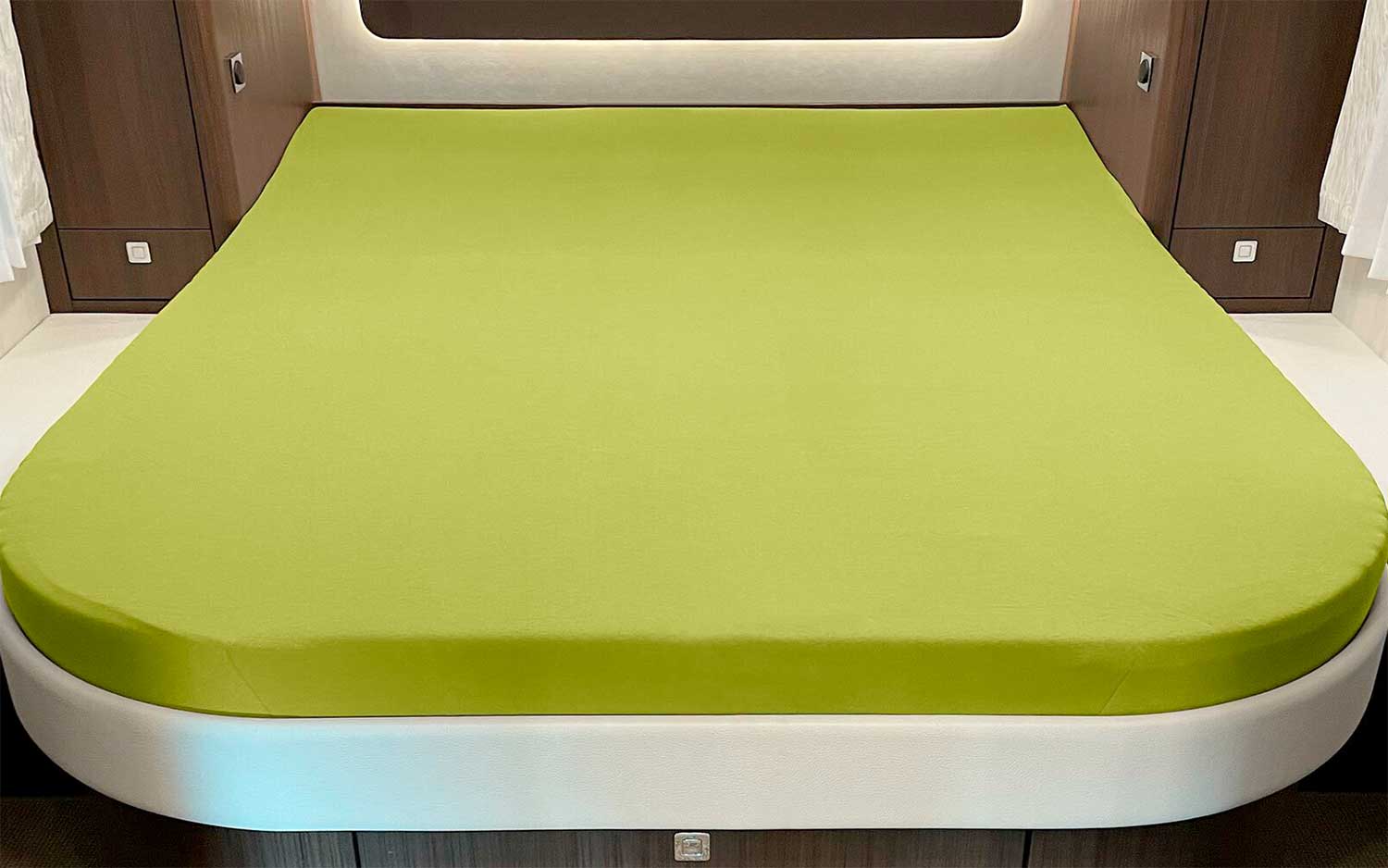 Stretchlaken jersey for queensseng med avrunding 160x200 cm fra Bettwaren-Shop
