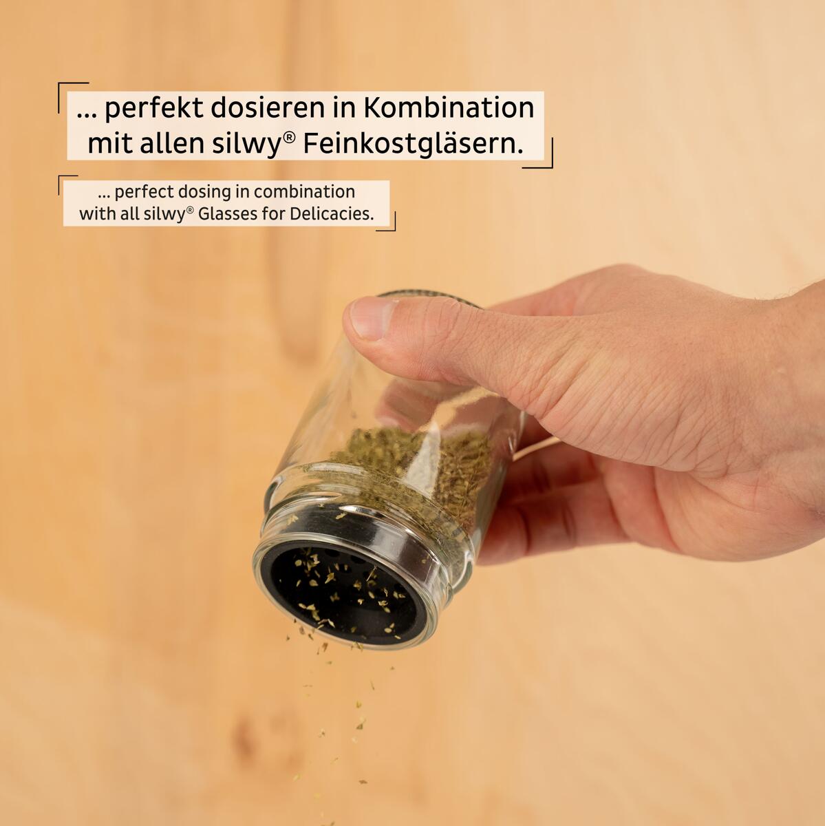 Nærbilde av hull i Strøinnsats for 125/192 ml magnetglass svart - Silwy