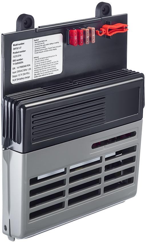 Detalj av Strømforsyning 12V/230V med prioritetskrets for bobil - Dometic