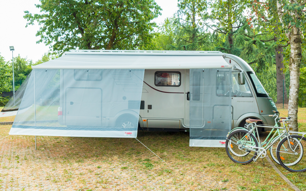 Sun View XL frontvegg solskjerm 100x190 cm for markise - Fiamma forfra