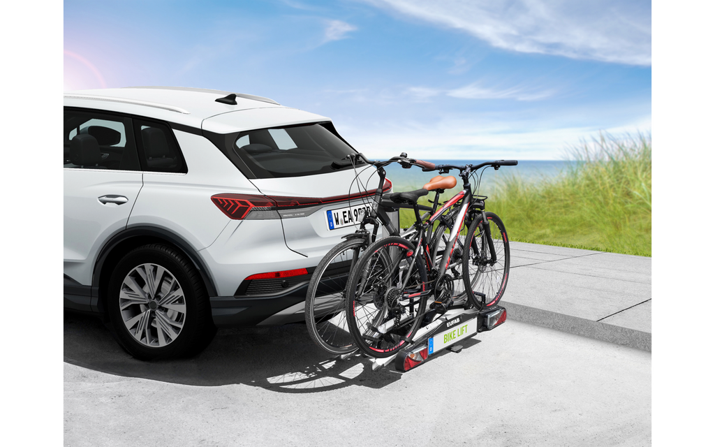 Sykkelstativ Bike Lift i bruk på ujevnt underlag