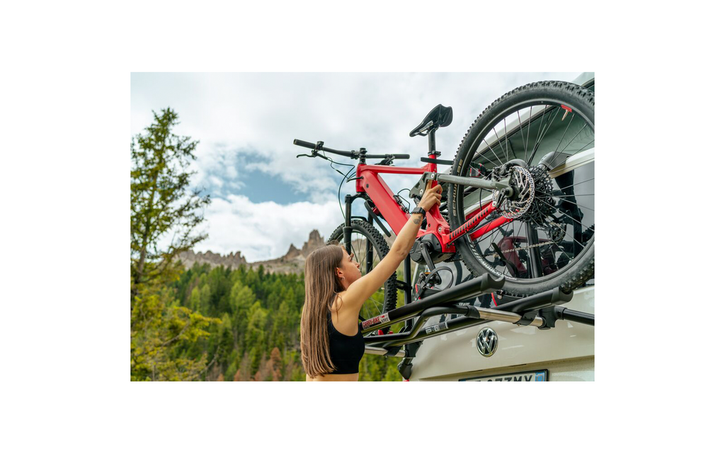 Detalj av Sykkelstativ Carry-Bike VW T5 T6 Pro fra Fiamma