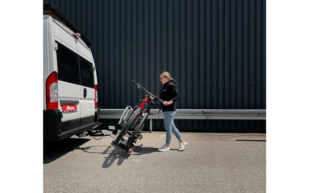 Sykkelstativ Strada Evo RV for tilhengerfeste bakside