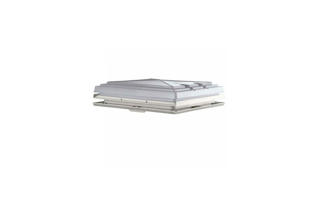 Montert Takluke MPK 4600K 40 x 40 cm med kombirullegardin på campingvogn