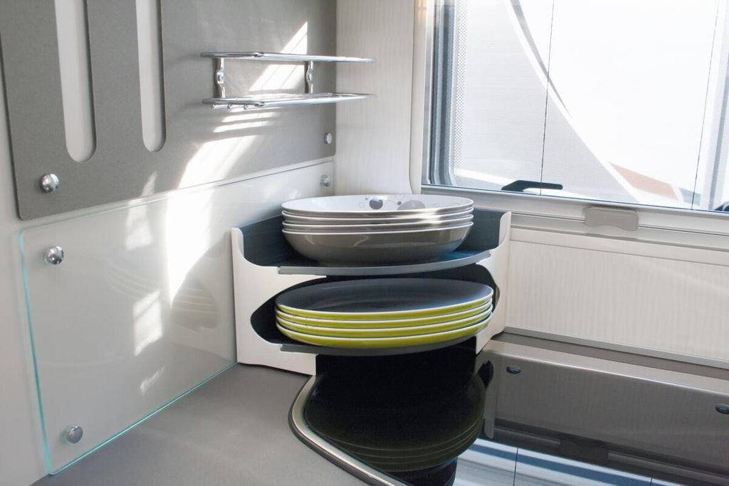 Nærbilde av Tallerkenholder EKKOO 23,5x23,5 cm i plast Purvario
