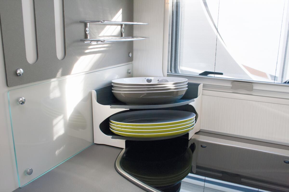 Nærbilde av Tallerkenholder EKKOO 23,5x23,5 cm i plast Purvario