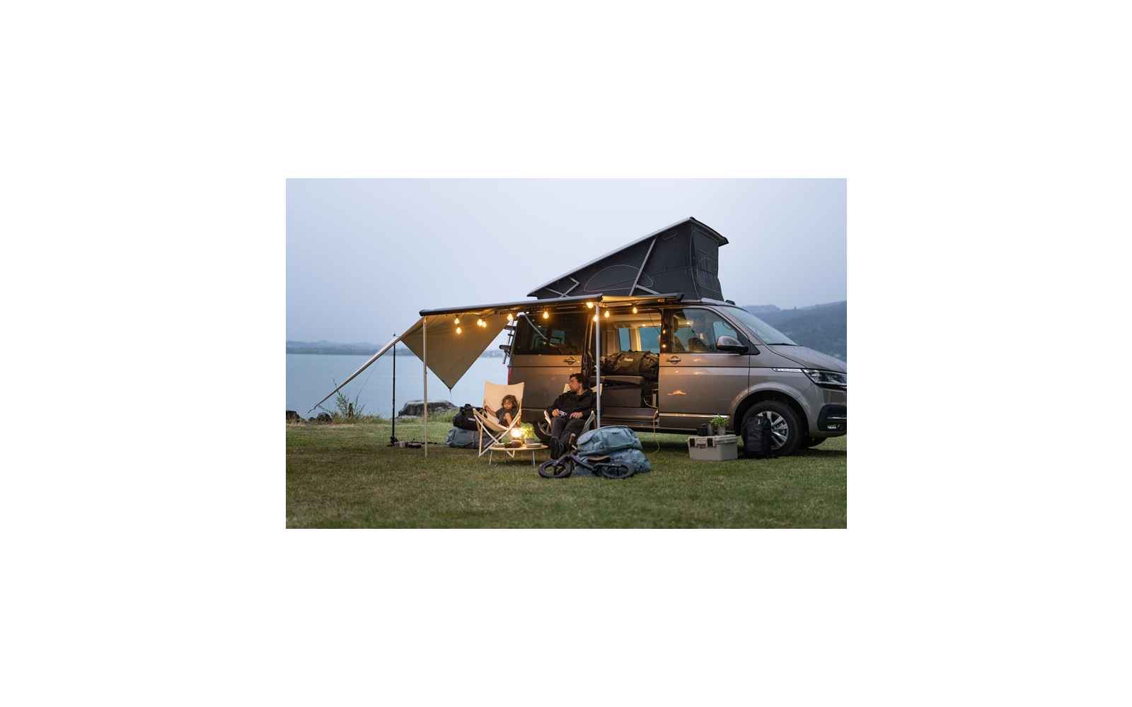 Montert teleskopisk støttestang for Subsola 81-247 cm - Thule