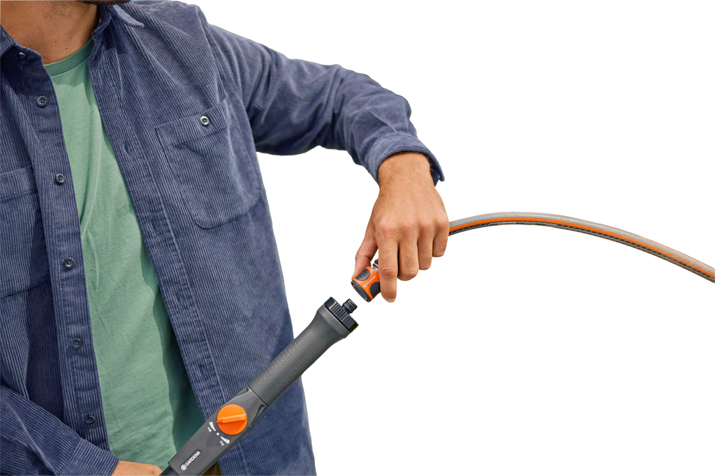 Teleskopskaft med vanngjennomføring M-XL, 155-260 cm - Gardena forfra