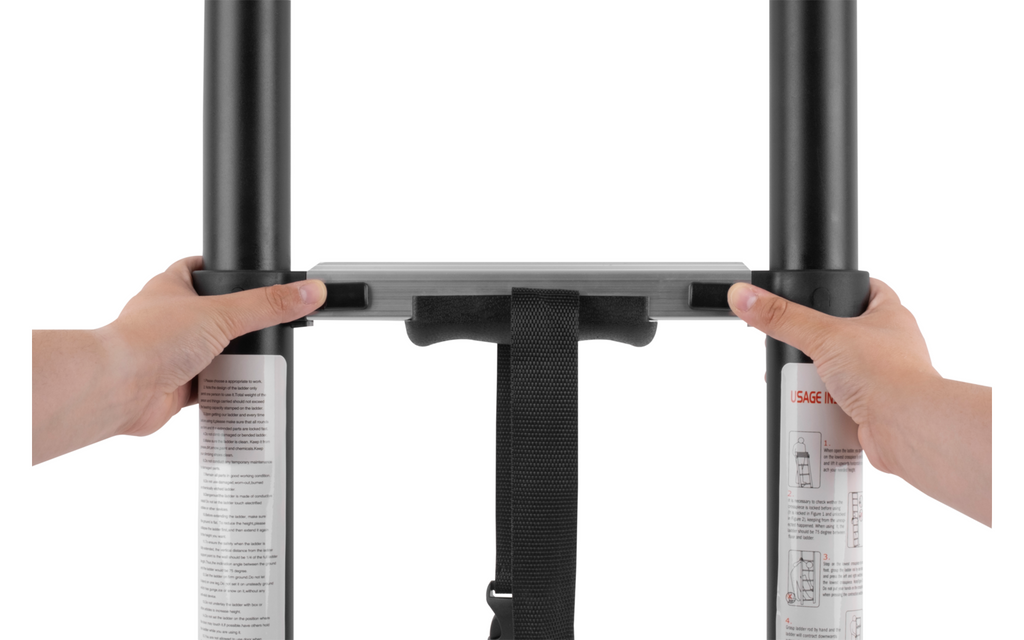 Teleskopstige Laddy Alcove Air aluminium montert på campingvogn