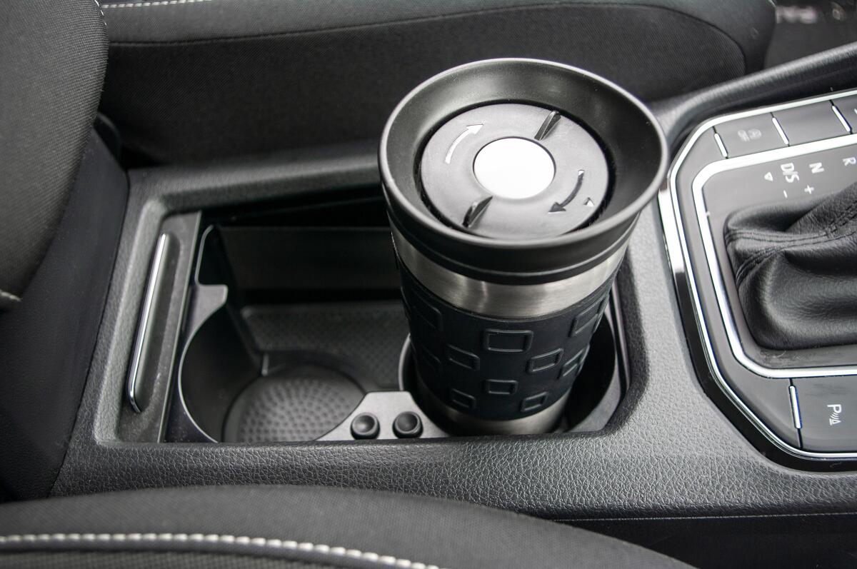 Termokopp Grip rustfritt stål 450 ml 360° åpning montert og klar til bruk