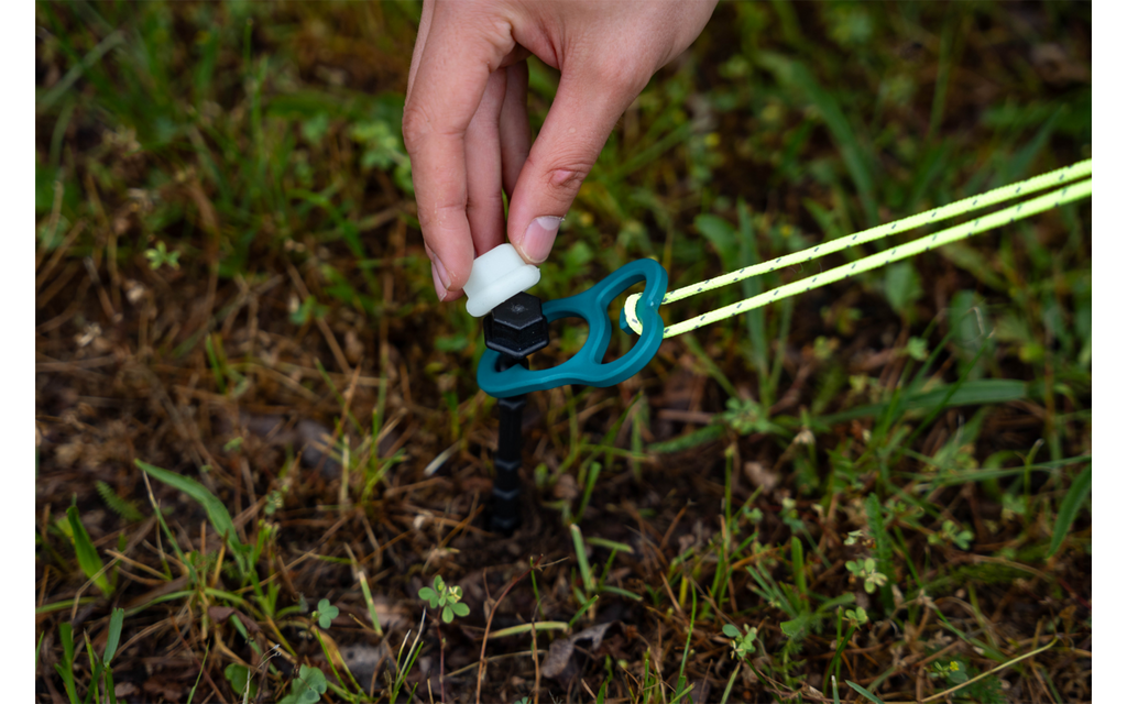 Detalj av TerraGlow basissett med skrueplugger og innskruhjelpemiddel