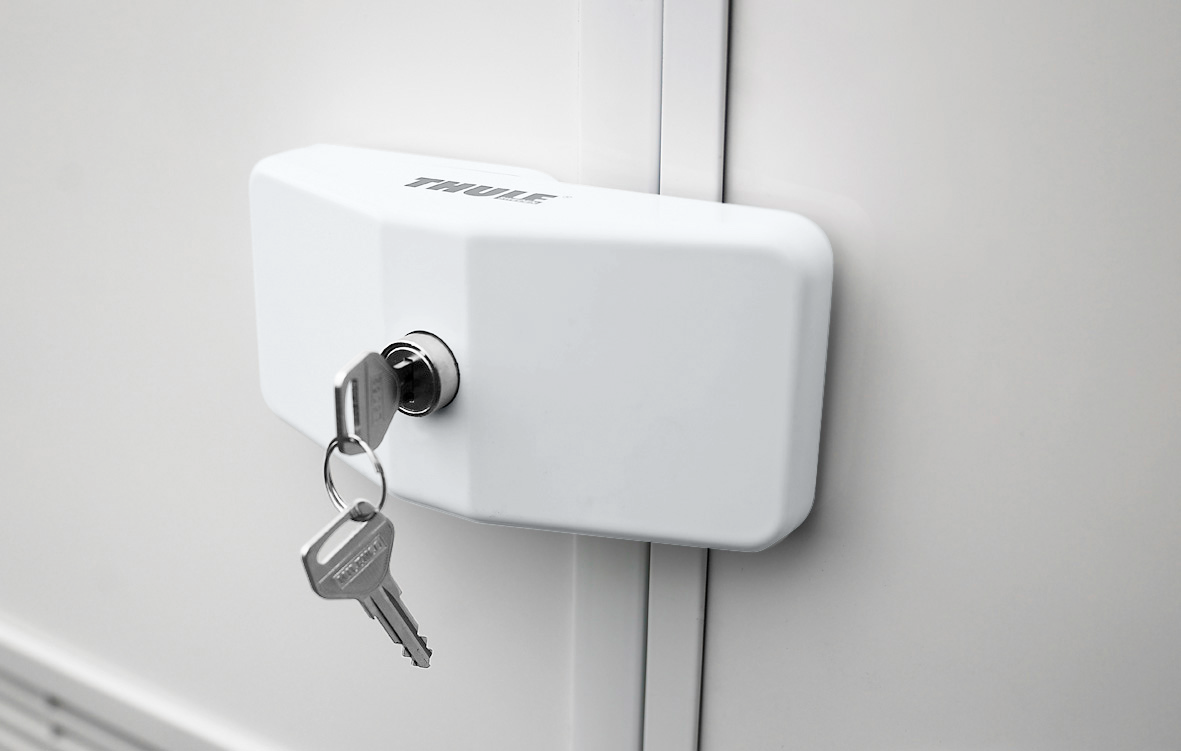 Thule Door Lock dørlås for dører og serviceklaffer aluminium forfra