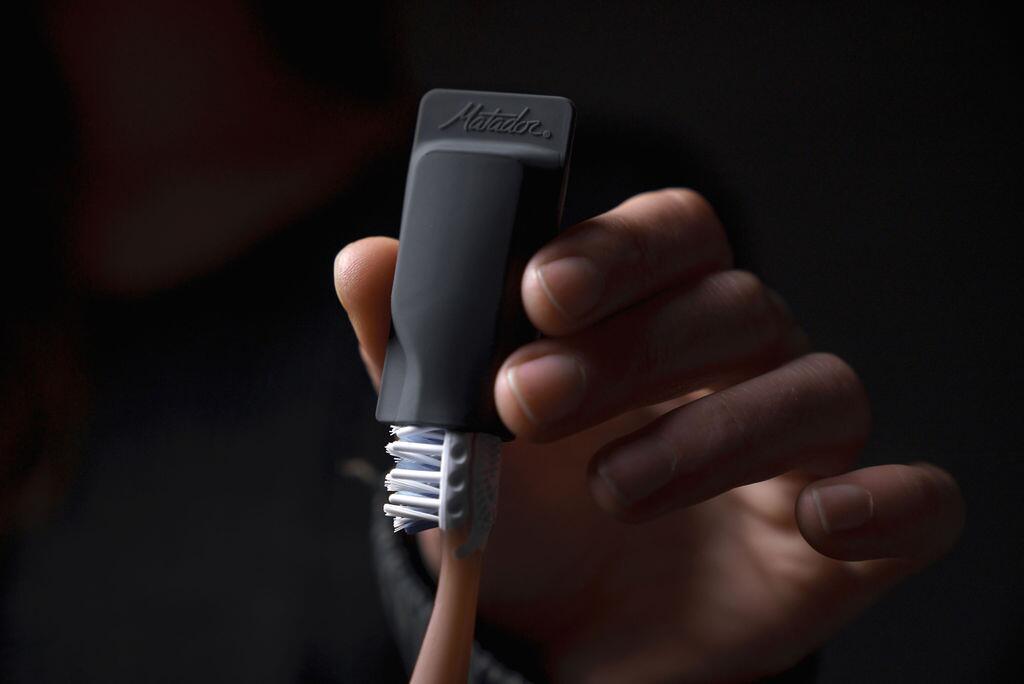Toothbrush Caps tannbørstehetter i silikon med to farger