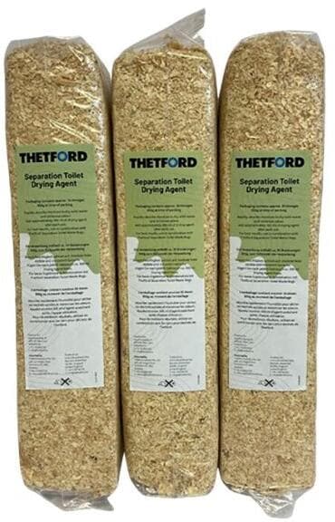 Tørkemiddel for separasjonstoalett trefiber 3-pakk 2,4 kg forfra