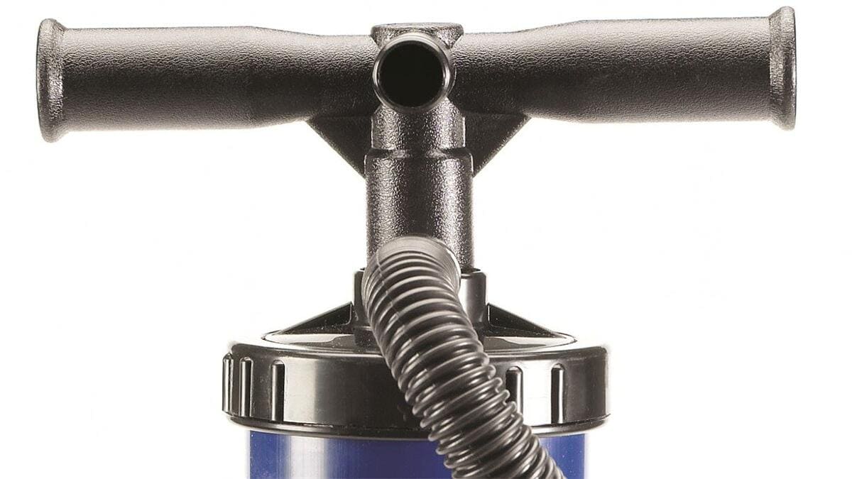 Detalj av tverrsnitt på Toveis stempelpumpe 2L med tre dyser, 0,7 kg - Outwell