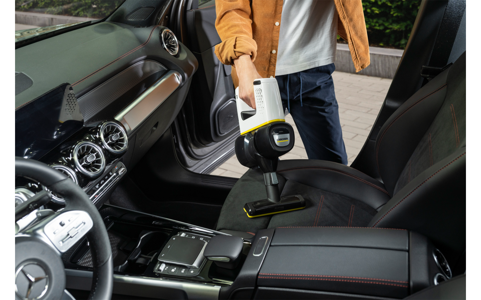 Trådløs støvsuger VC 4 Cordless myHome Car med veggholder