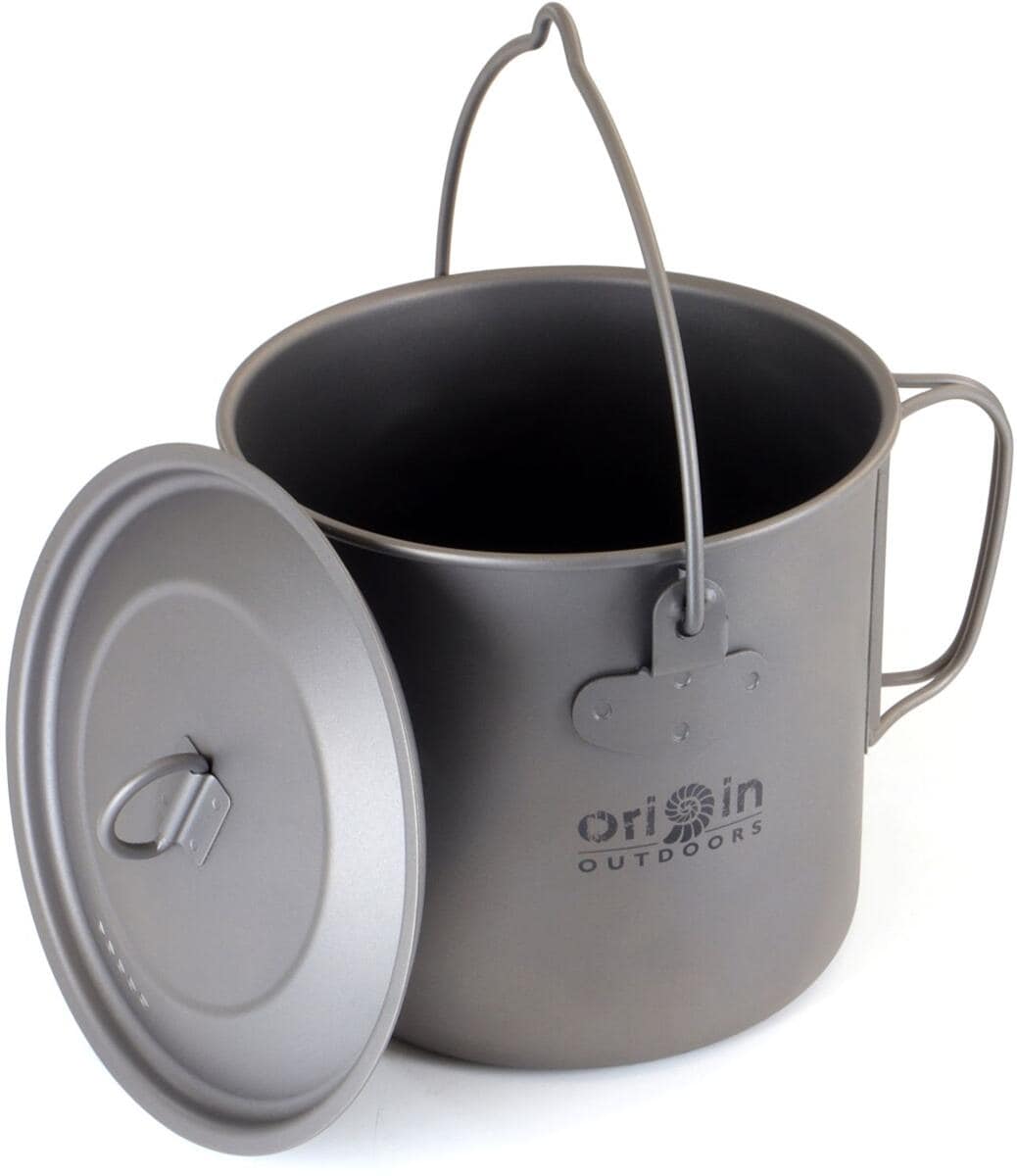 Detalj av klappbare håndtak på Trekkinggryte titan 1,1 l med klappbare håndtak 180 g