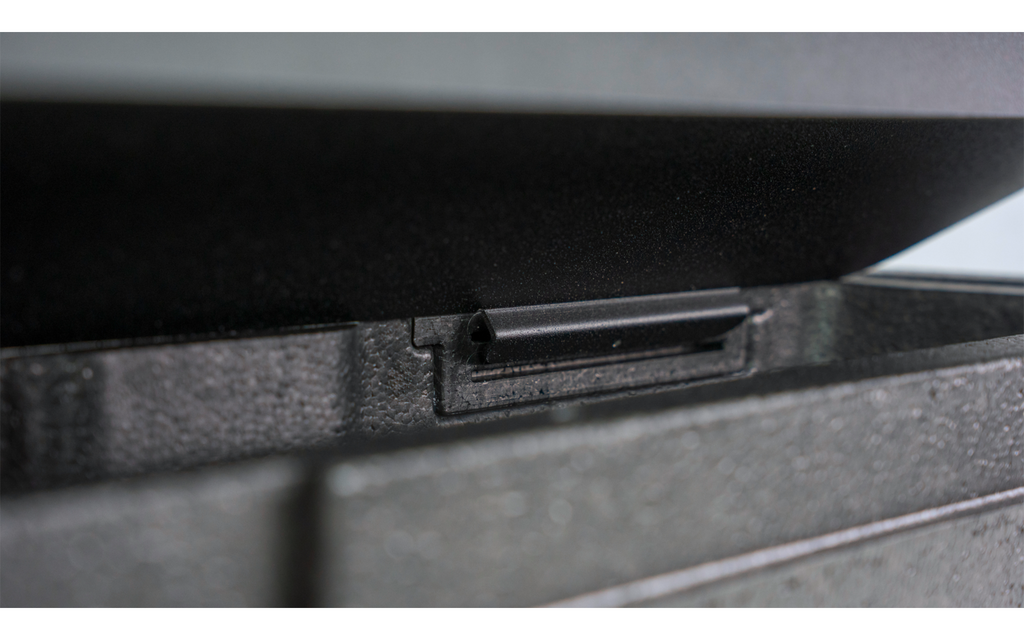 Trinninnsats Essential for VW T5/T6/T6.1 med åpen oppbevaring