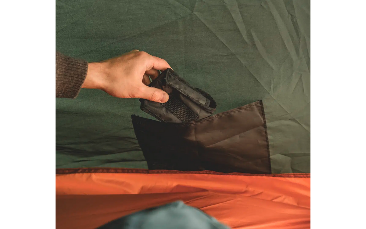Tunneltelt Pasvik 4 for 4 personer polyester 4,1 kg - Easy Camp sett bakfra