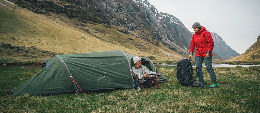 Fargede stanglommer på Tunneltelt Voyager Exp ripstop polyester aluminium - Robens