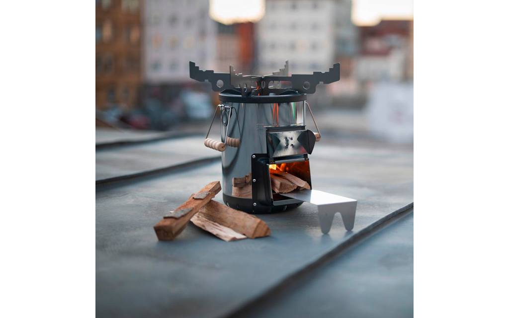 Unicross universalkryss for bålsted og kokeplate - Petromax detalj