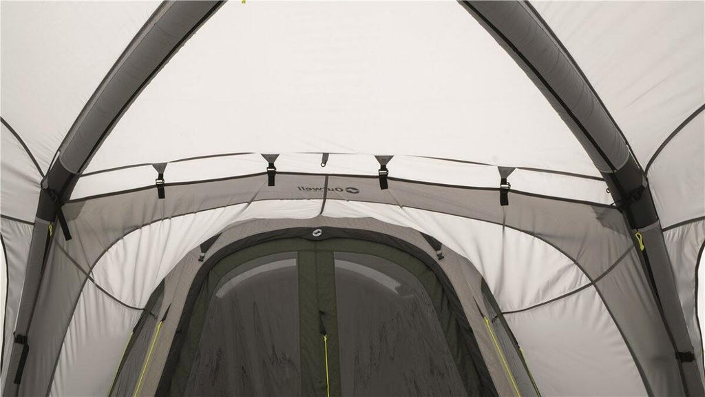 Universal Connector Air Shelter montert på telt