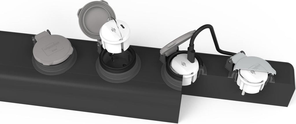 USB-C støpseladapter 2,4A flatt design for camping Brennenstuhl bakside