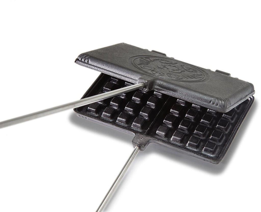 Bakside av Vaffeljern med langt skaft i støpejern 19,4x12,1 cm 2,75 kg - Petromax