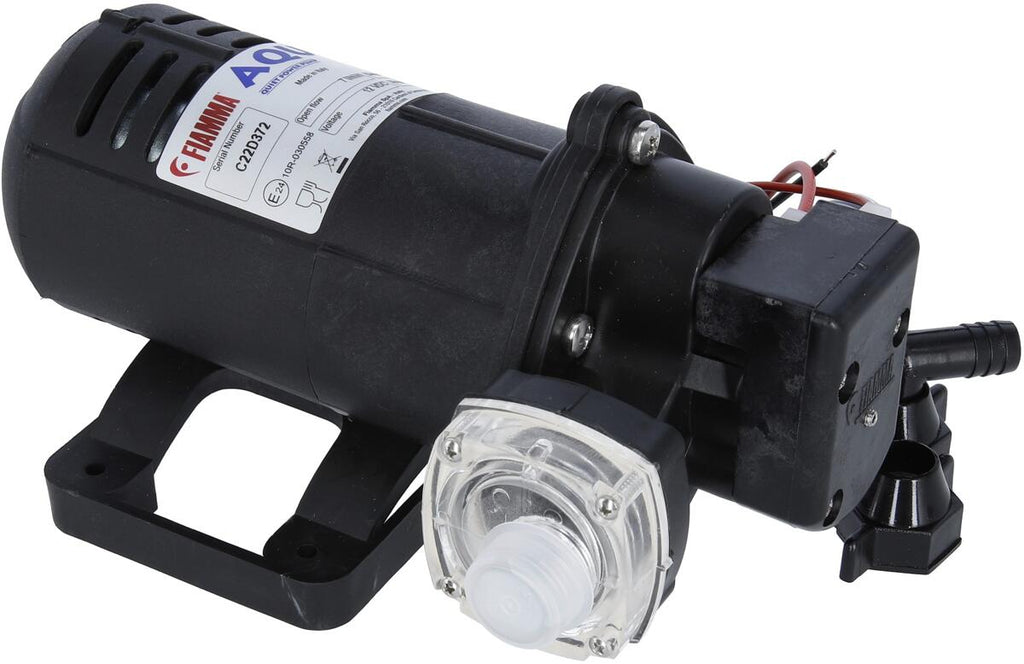 Detalj av rustfri filter på Vannpumpe Aqua 8 selvsugende 12V 1,5 bar