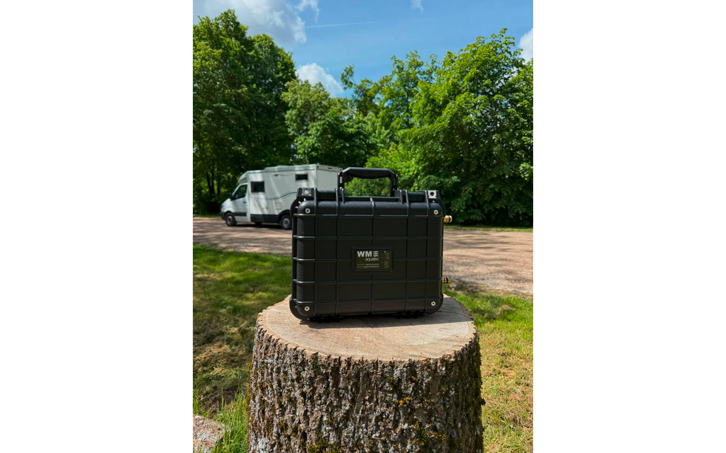 Vannrensing UV-aid+ Eco reisekoffert montert i campingvogn