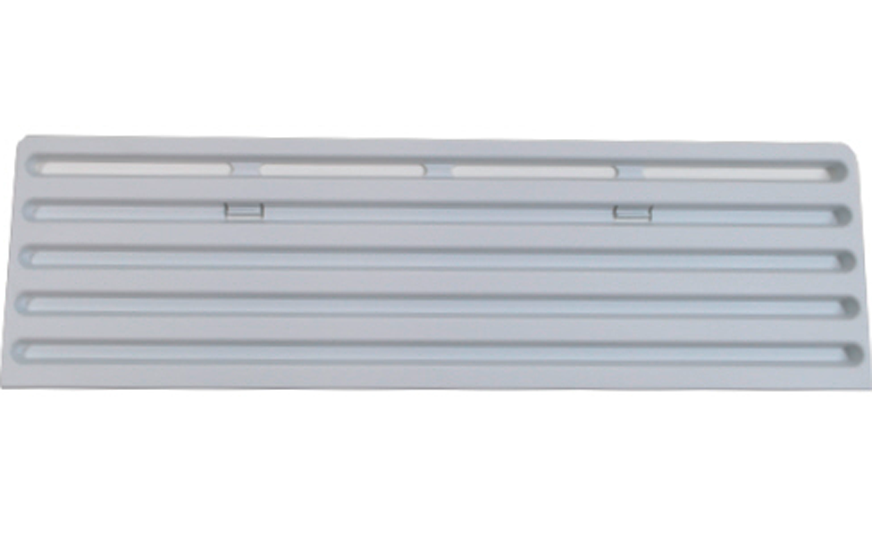 Vinterdeksel for ventilasjonsrist 43,5 x 13 cm lysegrå fra Thetford montert
