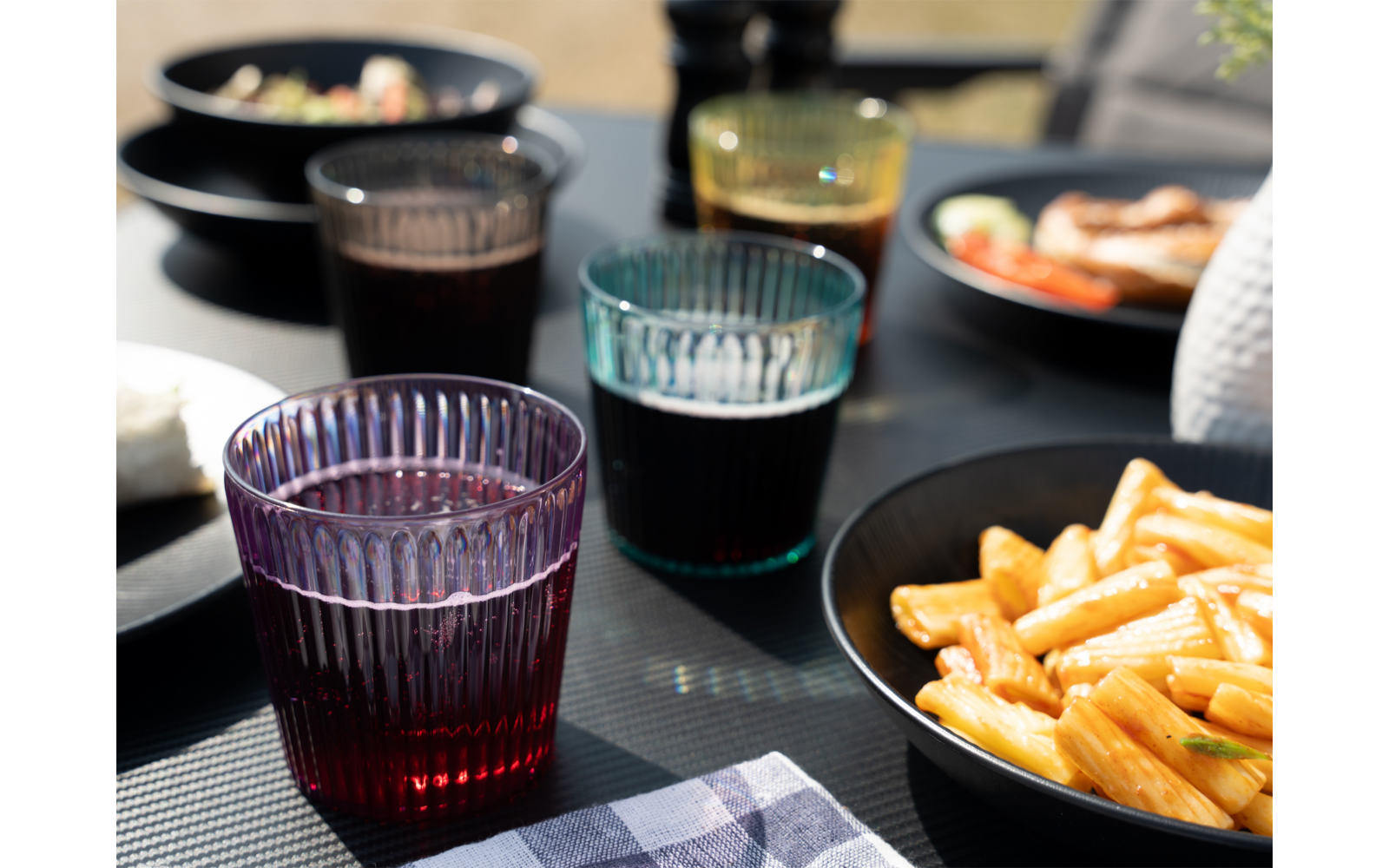 Vistosa drikkeglass 4-er sett 400 ml i RPET i farger