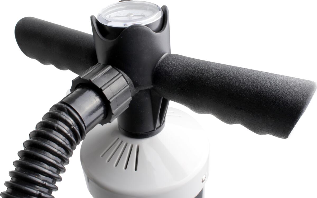 Whisper Alu luftpumpe med adaptersett bakside