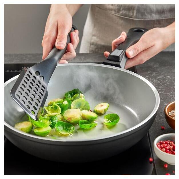Bakside av Wokpanne B.Perfect Ø28 cm aluminium fra Berndes